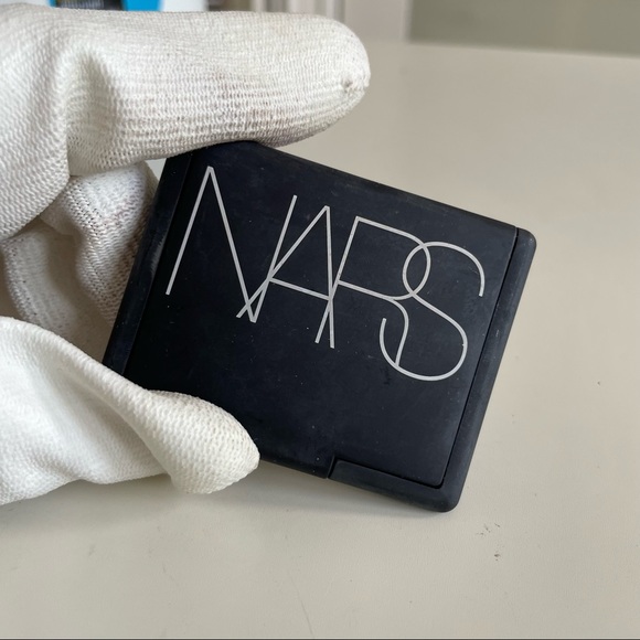 NARS Cream Blush Enchanted - Picture 3 of 5